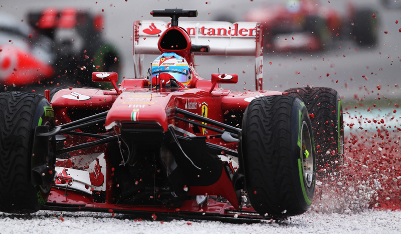 Illustration for article titled Vettel And Webber Make For One Hell Of An Awkward Malaysian Grand Prix